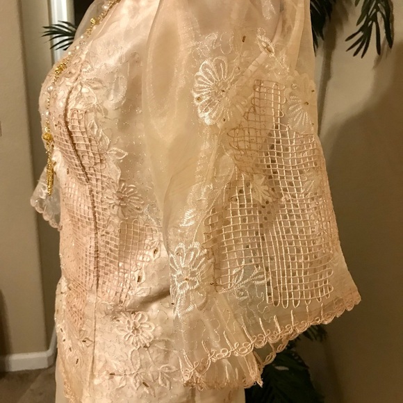 Beautiful Cream Beige Kimona Gown with matching Alampay, 3 pcs. Ma. Clara Style - Picture 5 of 16